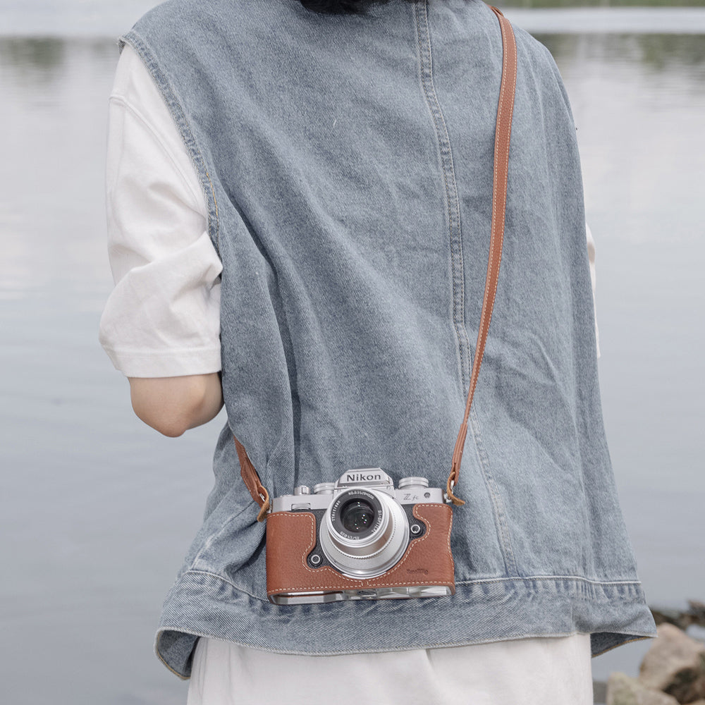 SmallRig Half Camera Leather Case Kit with Shoulder Strap for Nikon Z fc 3481