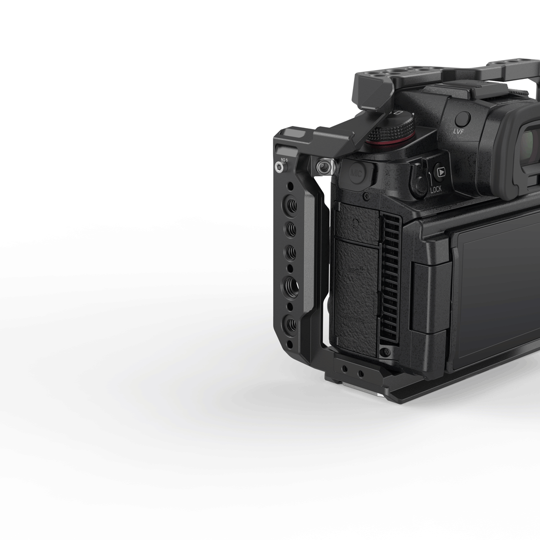 SmallRig Cage for Panasonic LUMIX GH6 3784