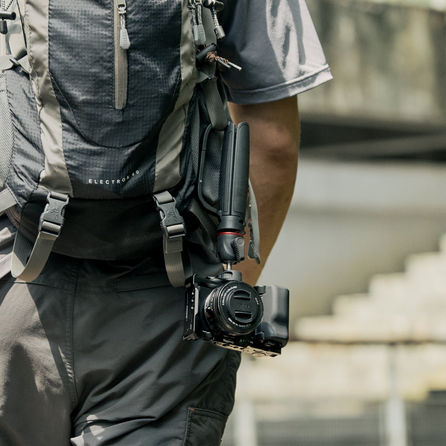 SmallRig VT-15 Mantis Tripod in Carabiner Shape 5285